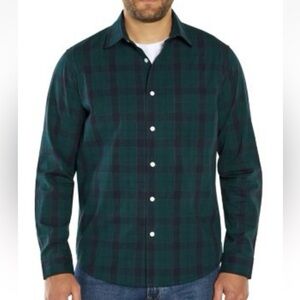 GAP - Men's long sleeve button down woven shirt, size XXL.  NWT. Green Plaid